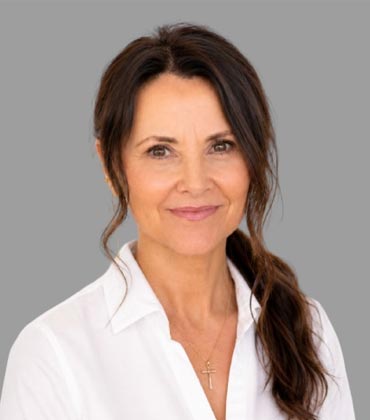 Wendy Fuster, F2 Labs | Medical Tech Business Review | Top Medical Product Compliance & Certification Testing Lab