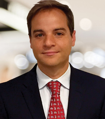 Jeff Lyons, Zimmer MedizinSystems | Med Tech Business Review | Medical Device Manufacturer Of The Year