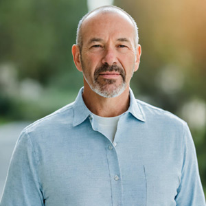 Howard Thau, Sonic | Med Tech Business Review | Top Medical Component Manufacturing Services Companies